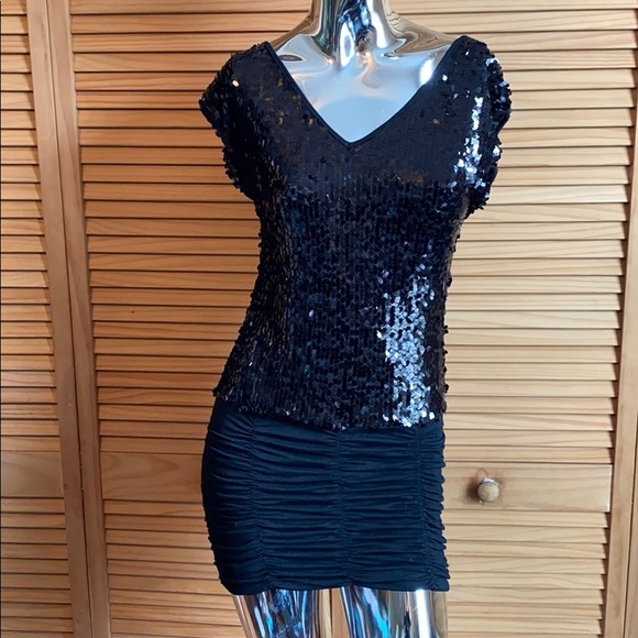 HKR Collection Sequin Dress - Picture 2 of 8